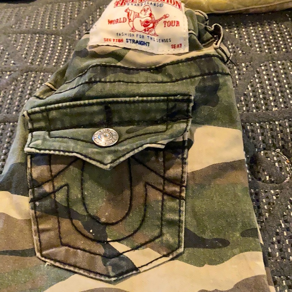 Boys size 6 true religion